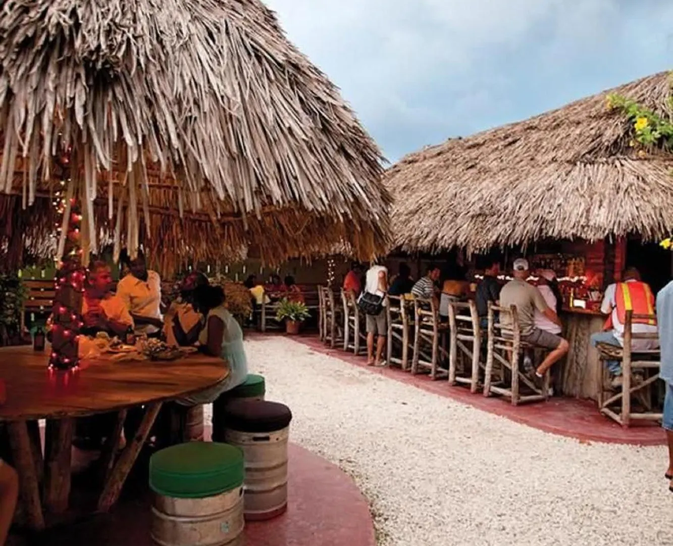 Estalagem Hospitality Expert Bts 6 - Pool Beach & Bar Montego Bay