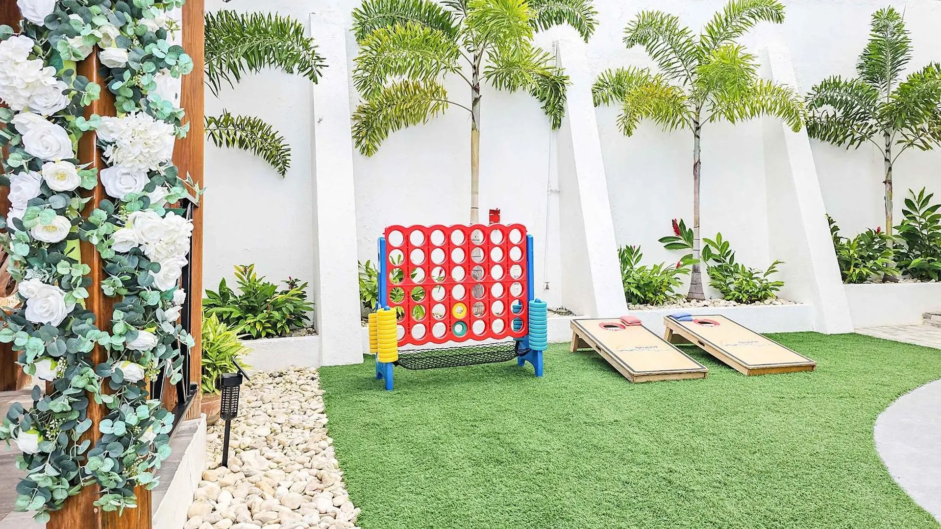 Estalagem Hospitality Expert Bts 6 - Pool Beach & Bar Montego Bay