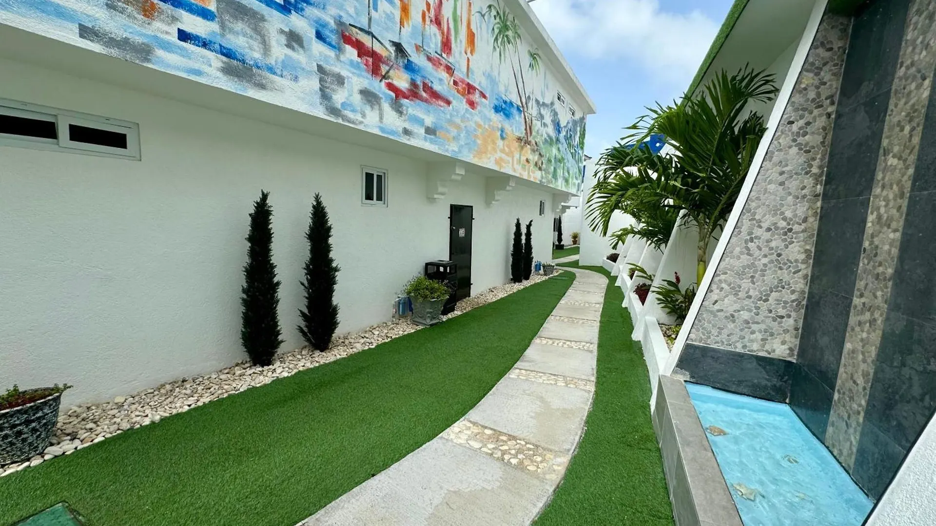 Hospitality Expert Bts 6 - Pool Beach & Bar 蒙特哥贝 牙买加